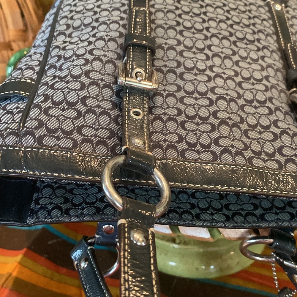 Coach Gallery East West Signature Canvas & Leather Tote Purse BAG~♥ - Picture 11 of 15